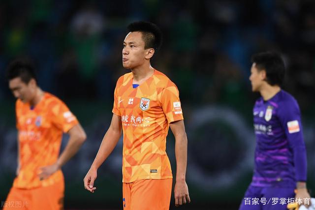 阿森纳客场小胜那不勒斯，取得五连胜佳绩